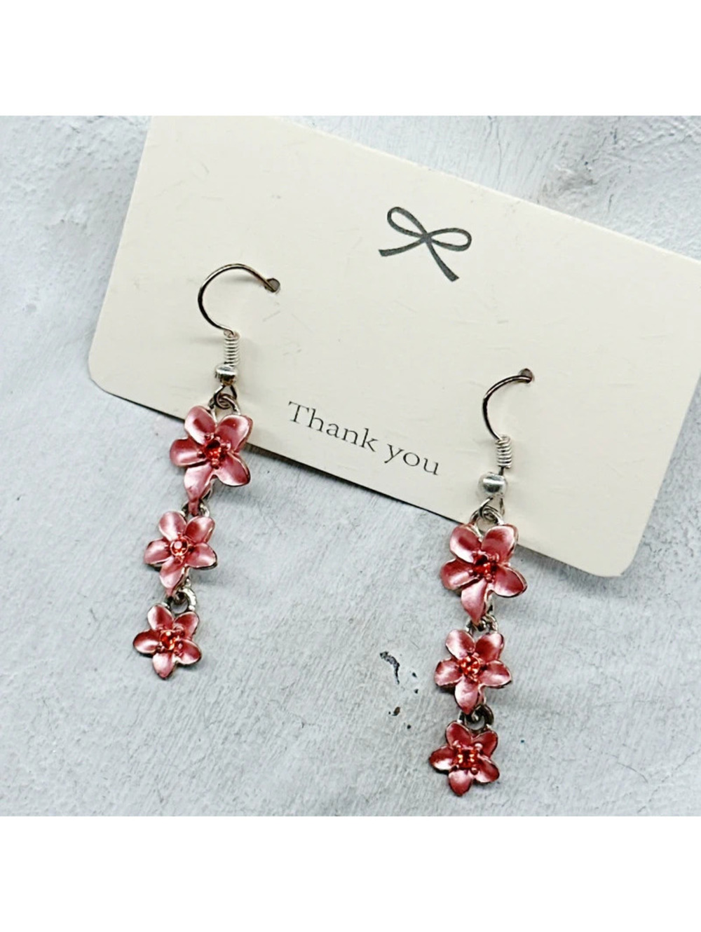 822mc. Coral Floral Earrings